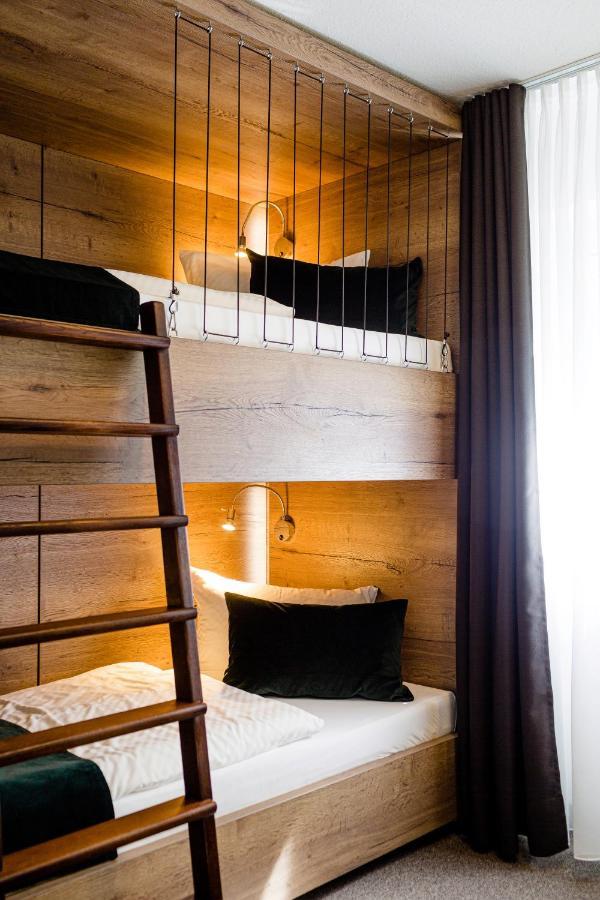 Hotel Restaurant Zwergschloesschen Gera Bagian luar foto