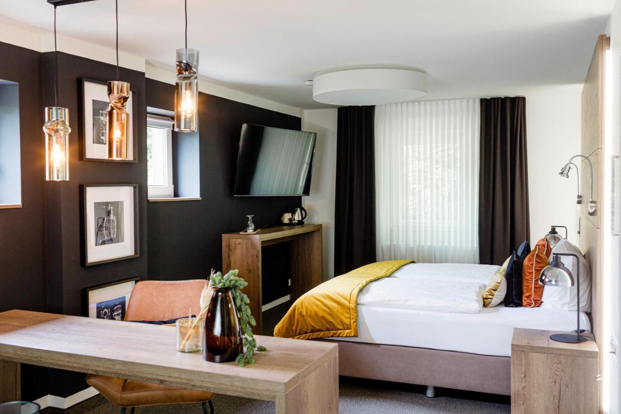 Hotel Restaurant Zwergschloesschen Gera Bagian luar foto