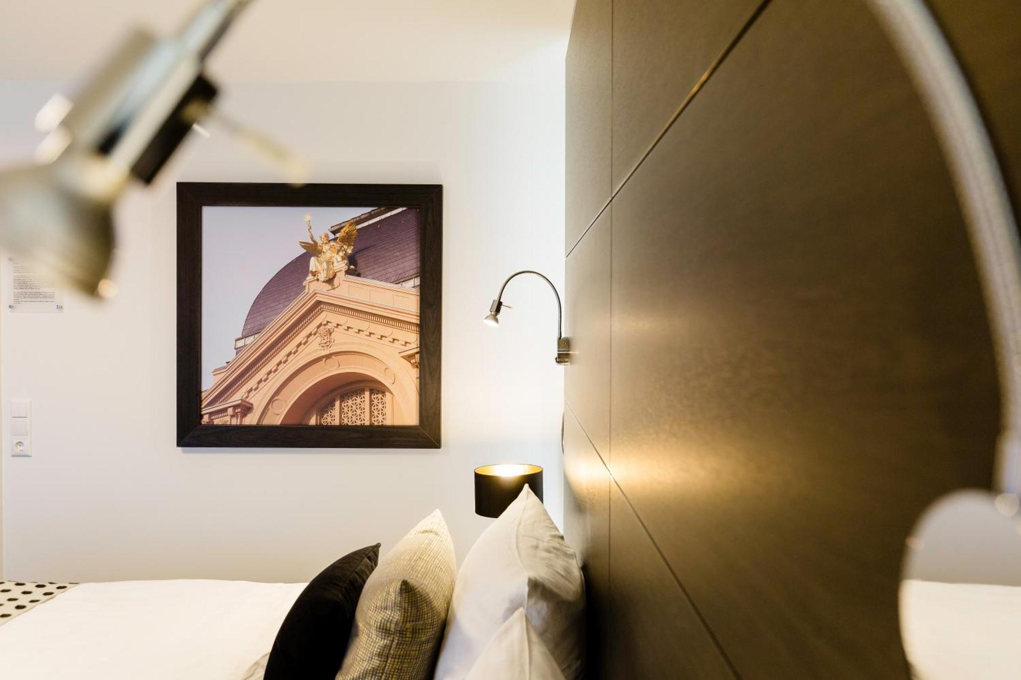 Hotel Restaurant Zwergschloesschen Gera Bagian luar foto