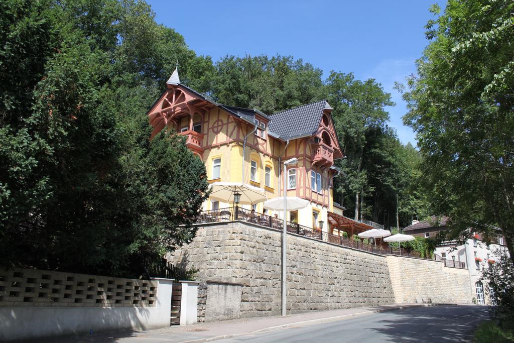Hotel Restaurant Zwergschloesschen Gera Bagian luar foto